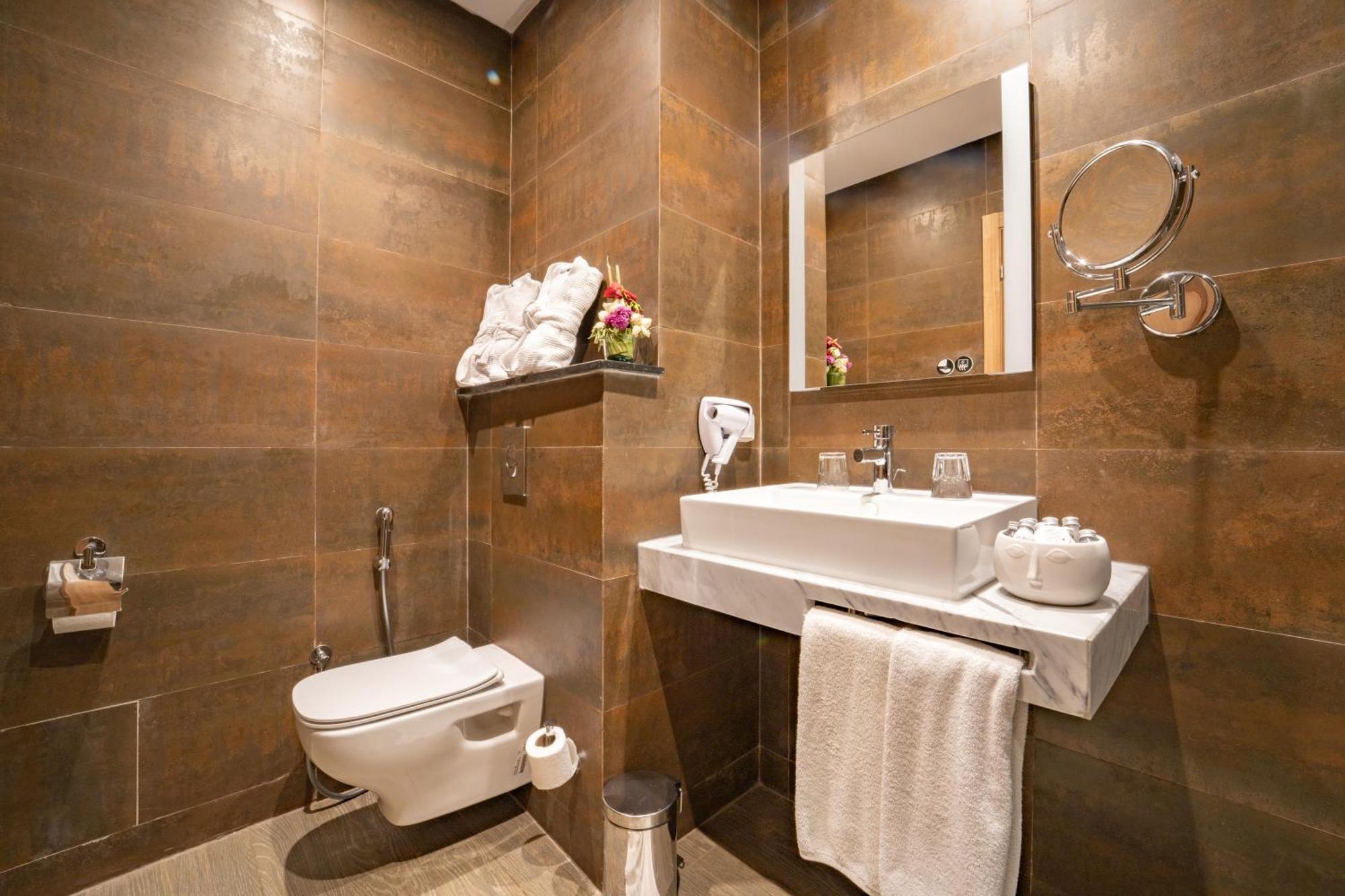 Junior Suite,1535973280:JPEG